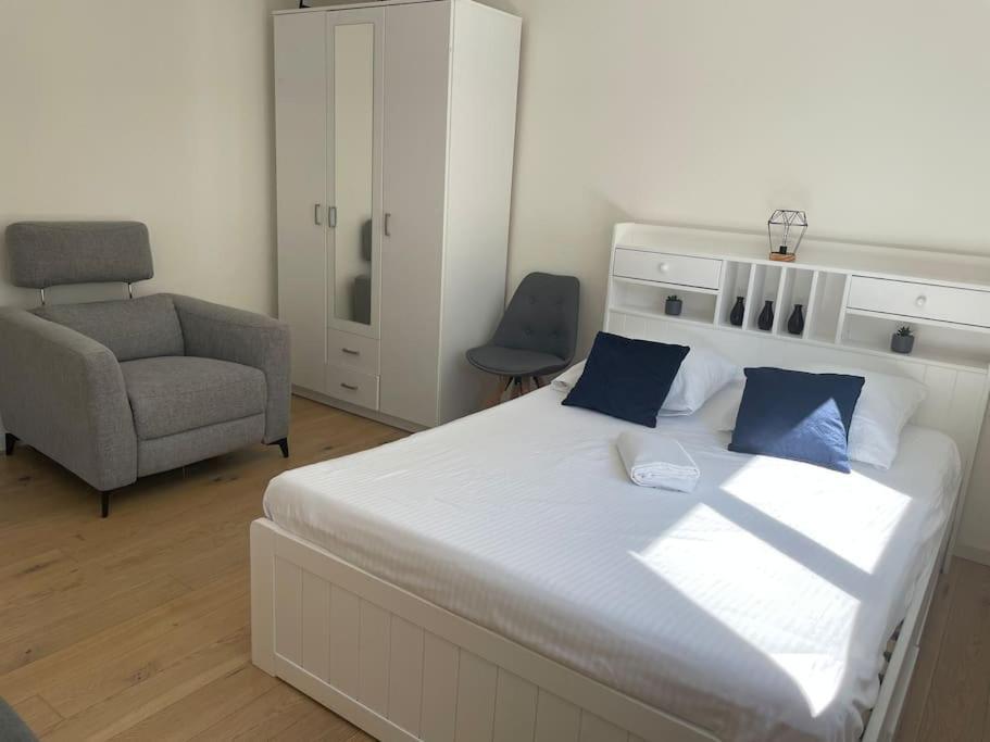 Appartement Studio Proche De La Gare ! à Lausanne Extérieur photo